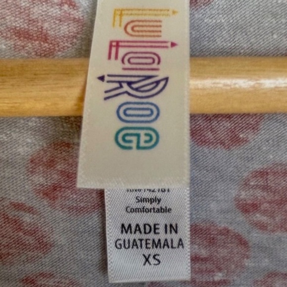 4/$20 LuLaRoe - XS - SET OF 2 - Perfect Tee Tops – Paisley & Polka Dot Prints - Picture 2 of 6